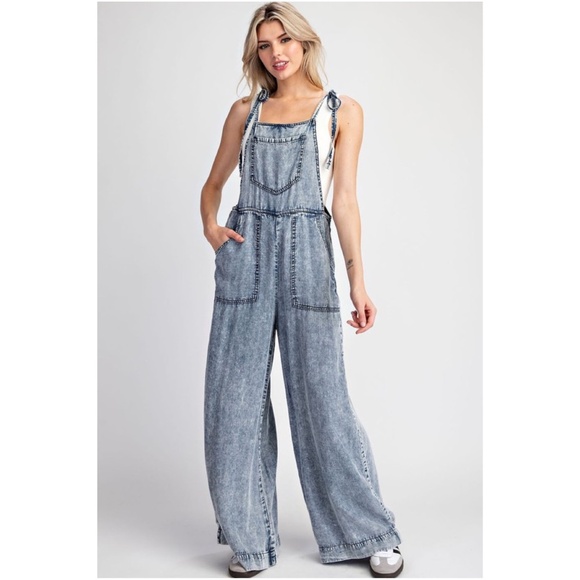 Boho Blue Mineral Washed Wide Leg Pockets Jumpsuit - Picture 1 of 10
